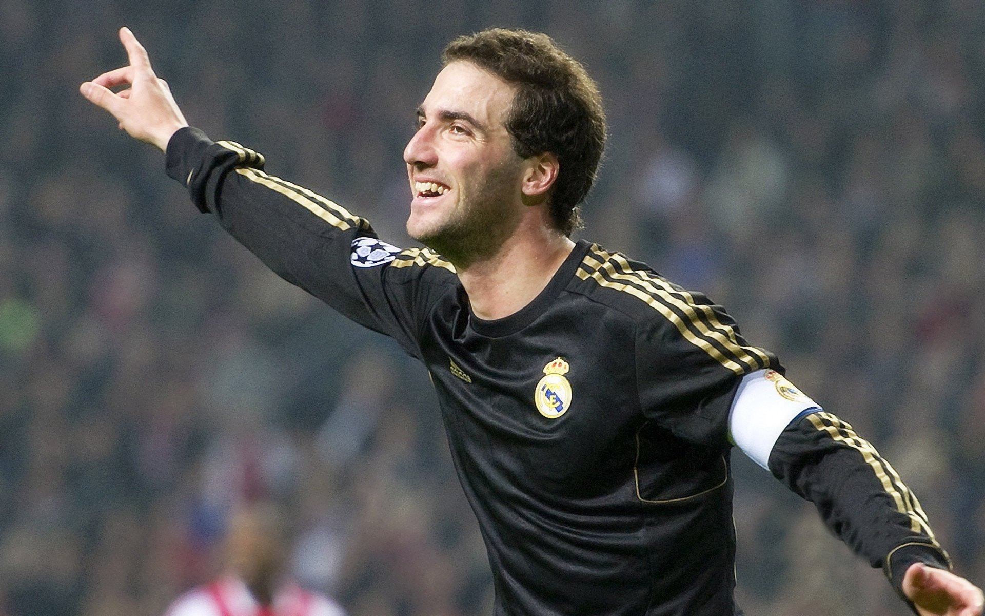 11场28球 西甲第1!巴萨进攻火力超皇马:全队11人破门,西甲巴萨对阵皇马