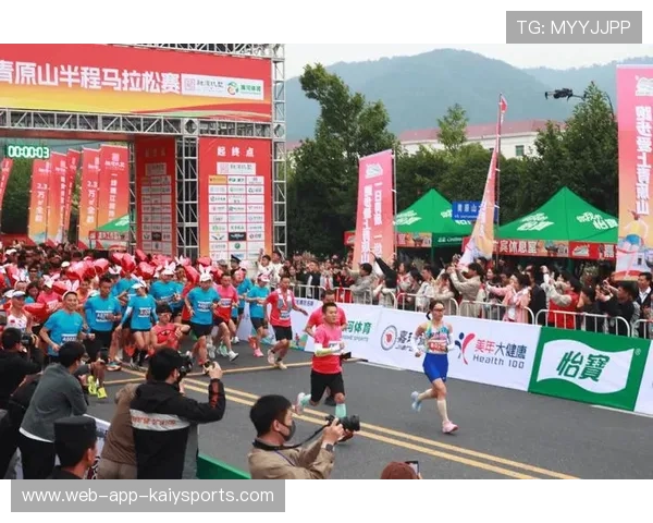 马拉松赛事报名人数激增全民参与热情高涨，2021马拉松多少人参加